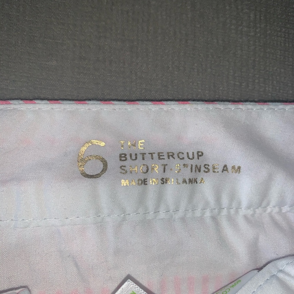Lilly pulitzer shorts size 6 - Picture 3 of 4